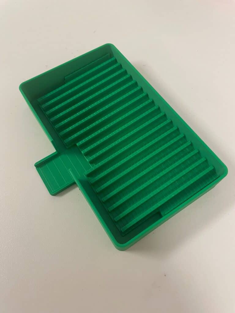 besteckablage-3d-druck-rippen-einlage-gruen-768x1024 Seifenschale selbst drucken: der Generator für Bad, Dusche und Spüle